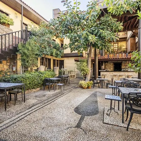 Cozy Studio Flat Near Hadrians Gate Apartment