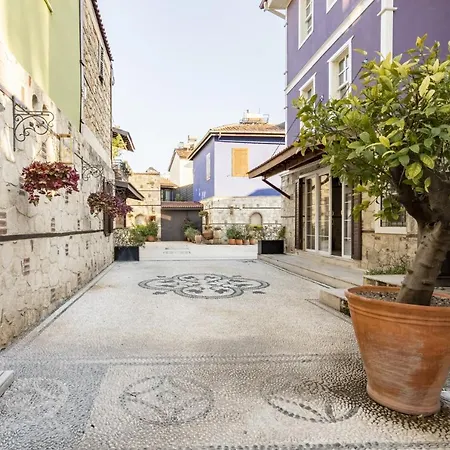 Cozy Studio Flat Near Hadrians Gate *